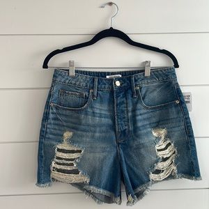 NWT Good America denim shorts